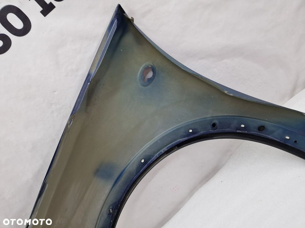 OPEL CORSA C LIFT 03-06 PRAWY BŁOTNKI PRZEDNI PRZÓD , GRANATOWY NIEMIETALIK , NR AUKCJI BŁ209 - 11