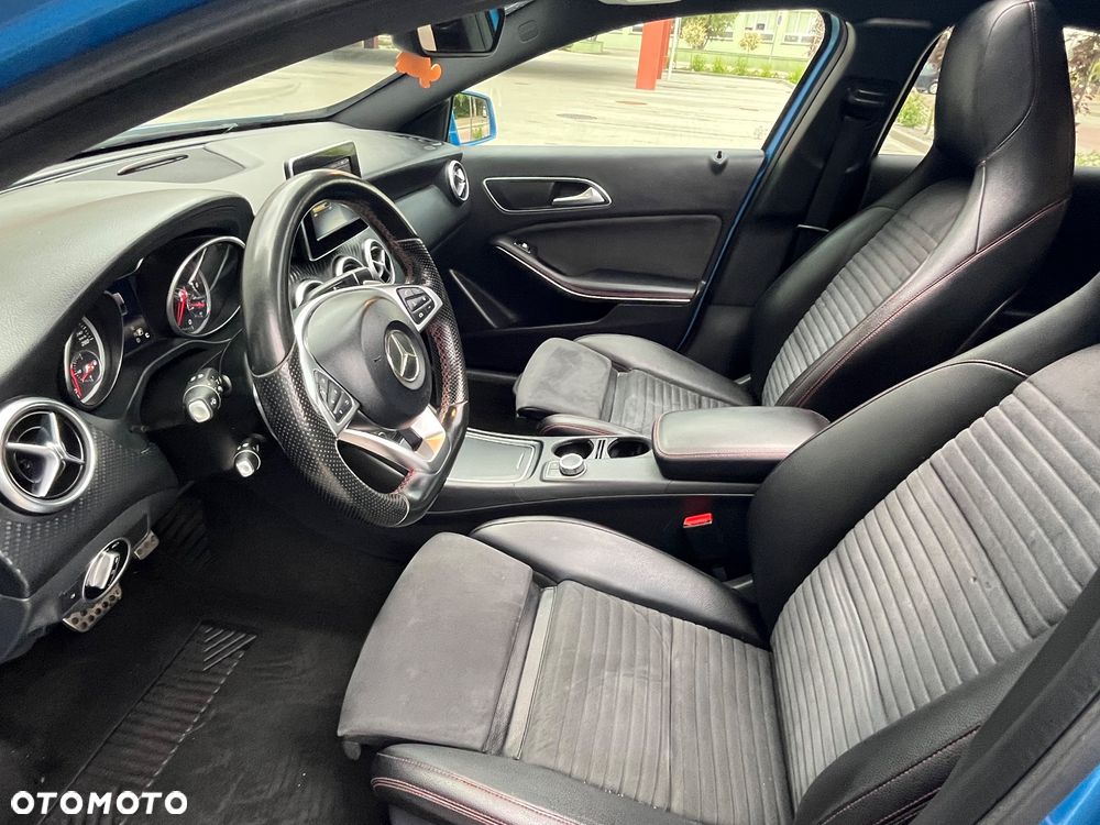 Mercedes-Benz Klasa A 160 CDI 7G-DCT AMG Line - 16