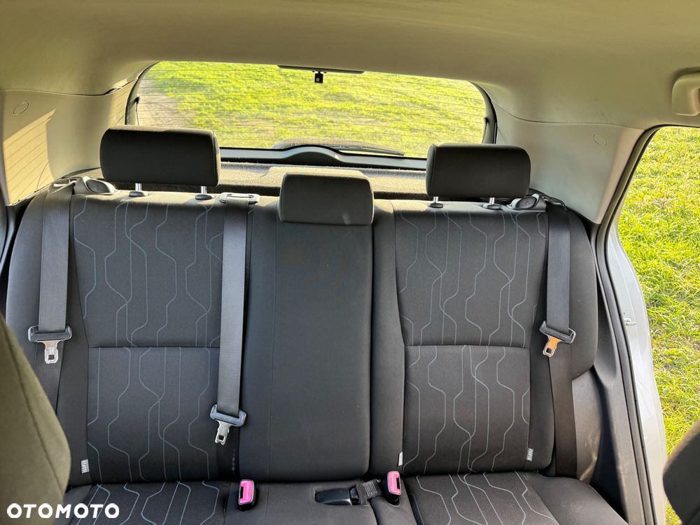 Toyota Auris - 11