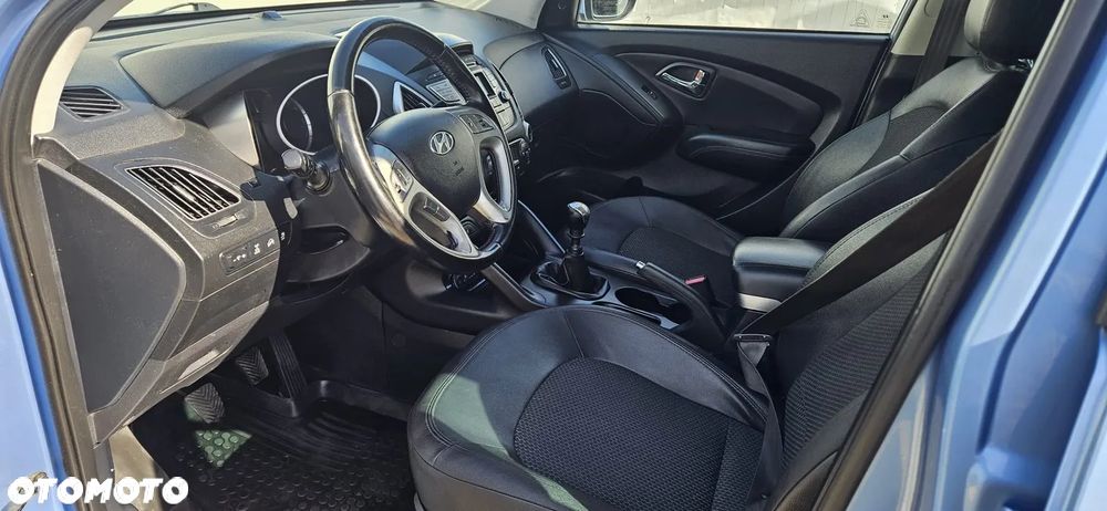 Hyundai ix35 2.0 CRDi 4WD Premium - 12