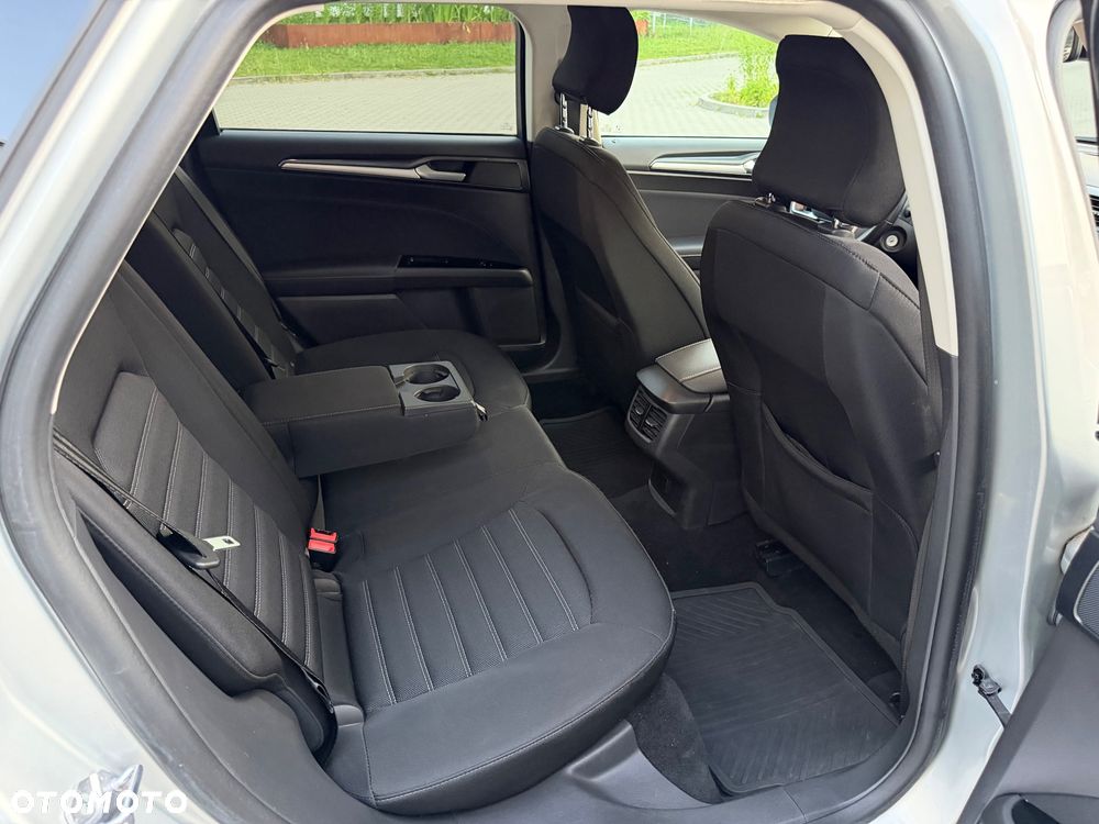 Ford Mondeo 2.0 TDCi ECOnetic Start-Stopp Titanium - 27
