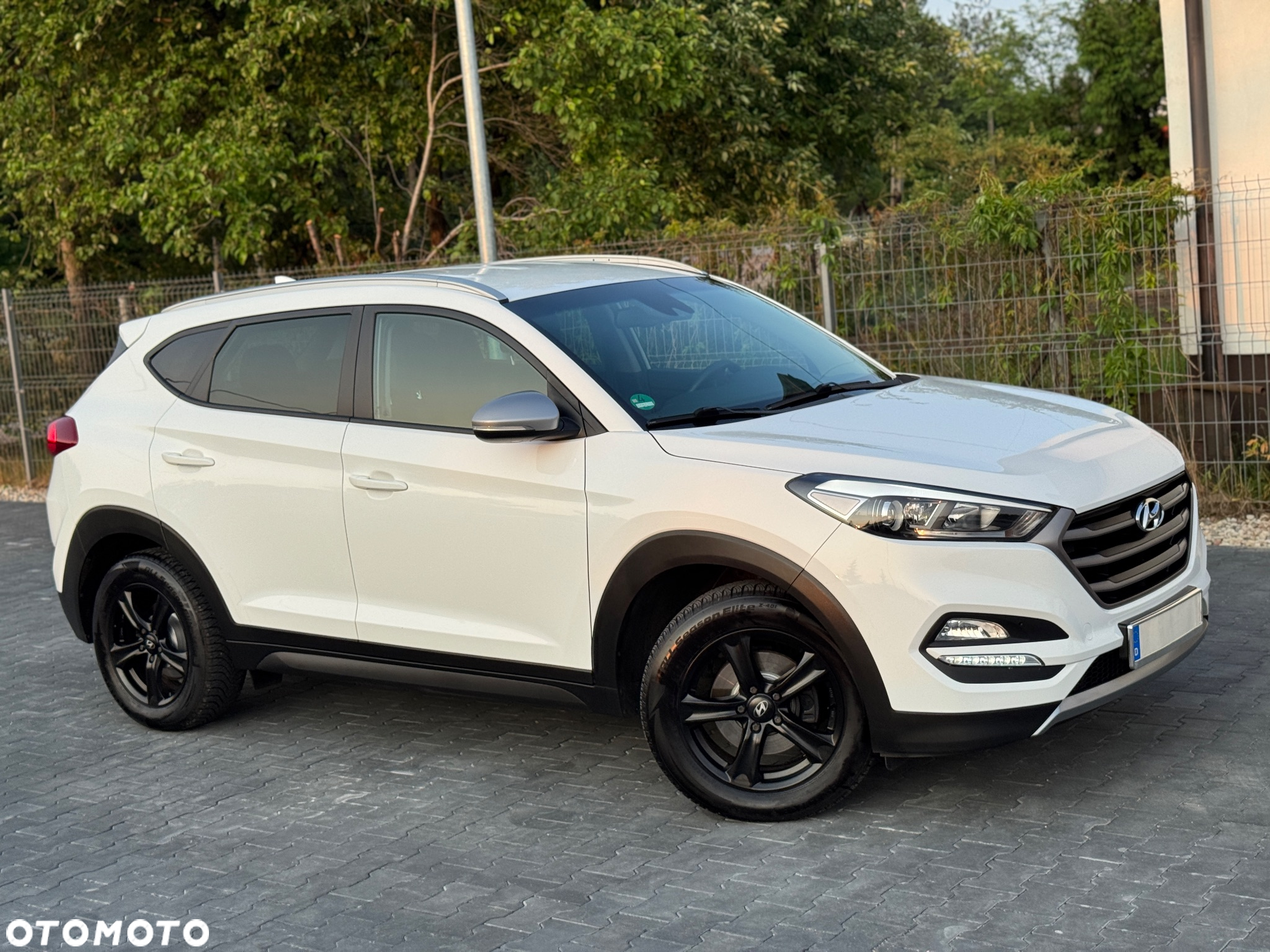 Hyundai Tucson 1.7 CRDI BlueDrive GO Plus 2WD DCT - 11