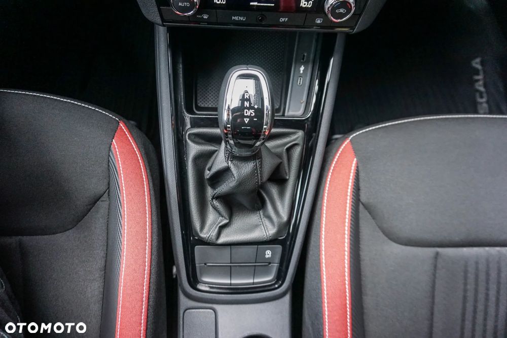 Skoda Scala 1.0 TSI Monte Carlo DSG - 23