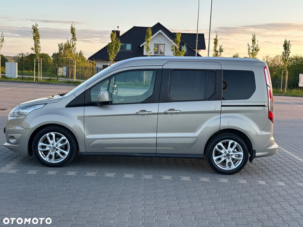 Ford Tourneo Connect 1.5 TDCi Titanium - 6