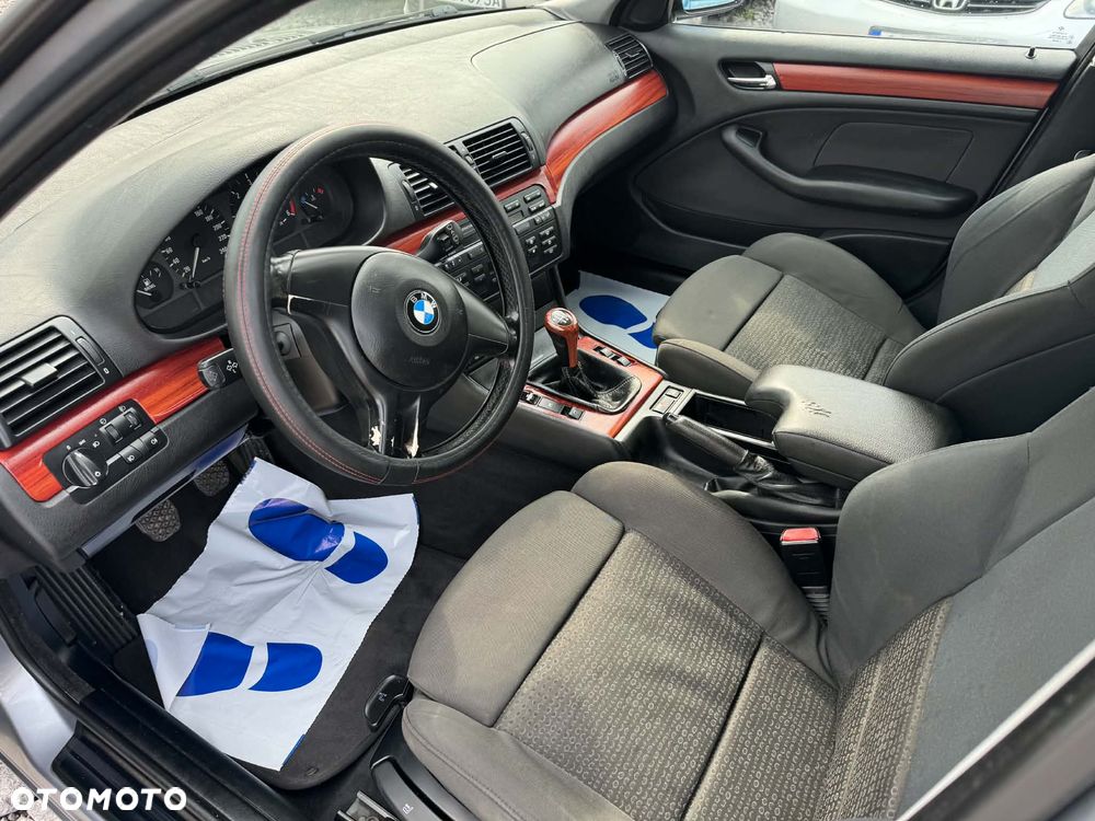 BMW Seria 3 320d - 10