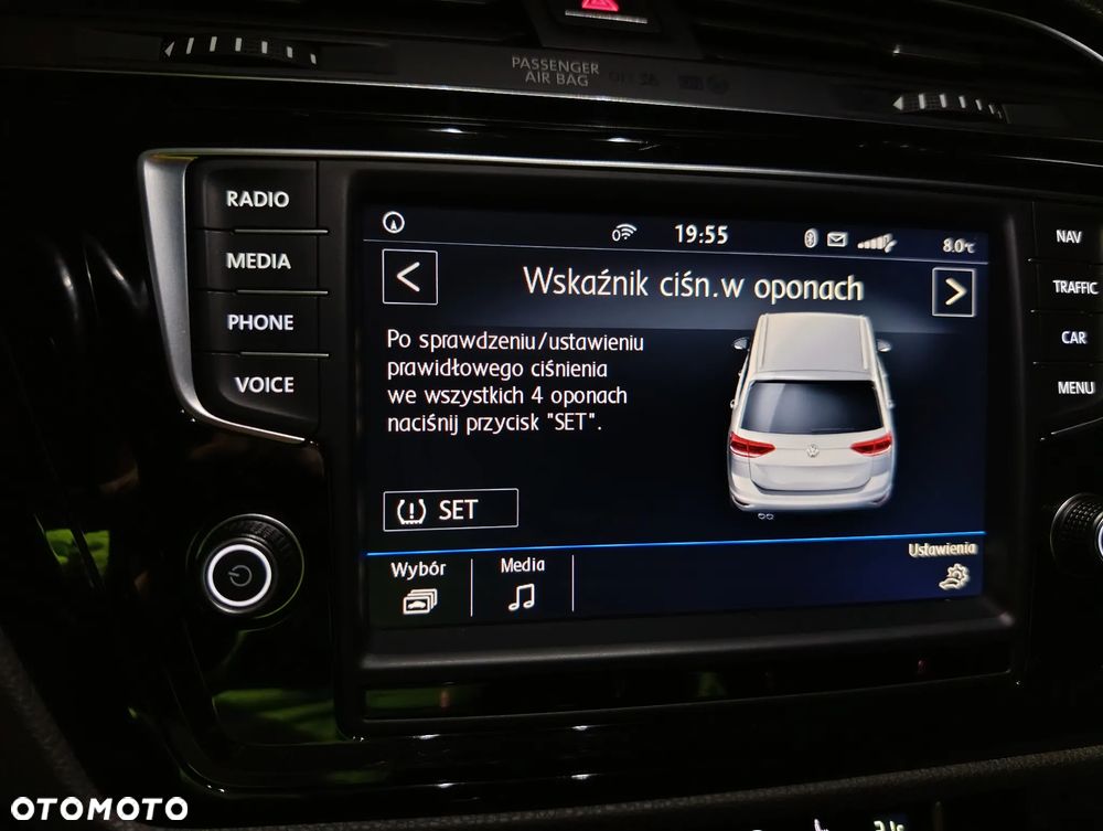 Volkswagen Touran 2.0 TDI BMT Highline DSG - 32