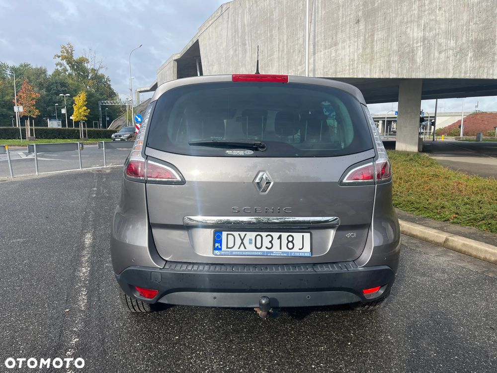 Renault Scenic 1.6 dCi Bose - 8