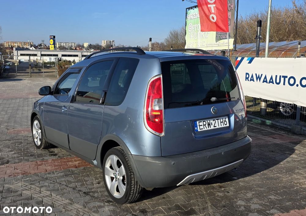 Skoda Roomster 1.4 16V Style PLUS EDITION - 3