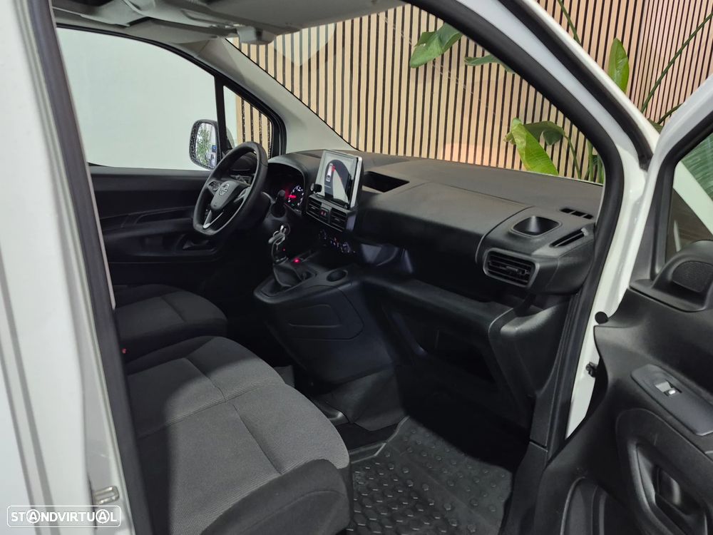 Opel Combo - 3 LUG - NACIONAL | GARANTIA | 2020 - 17