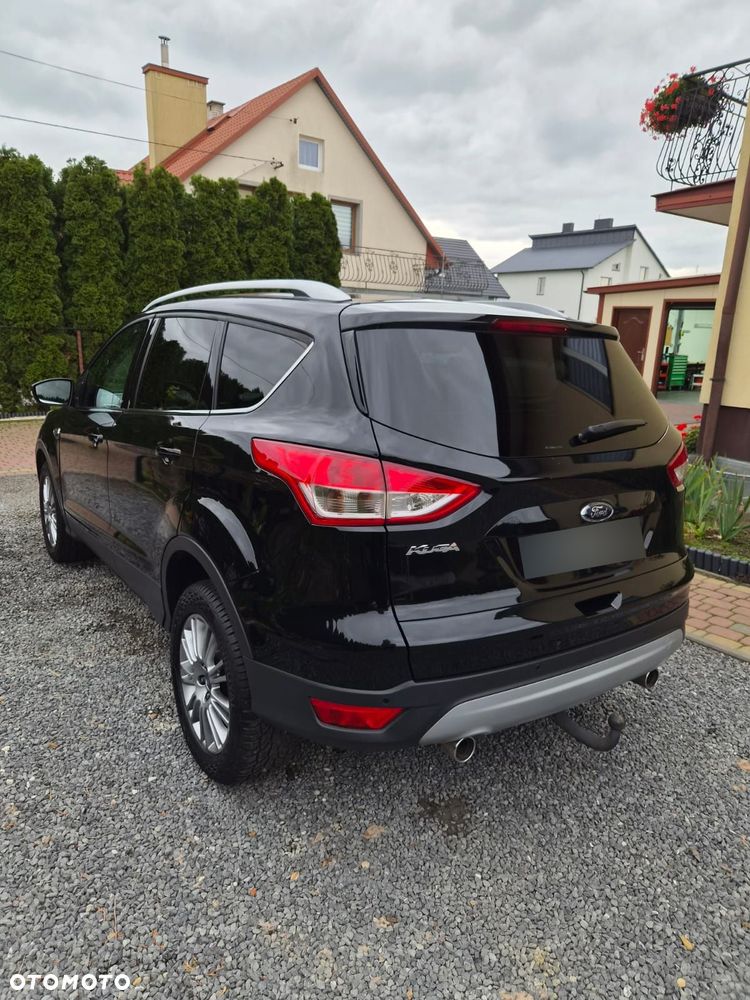 Ford Kuga 2.0 TDCi 2x4 Titanium - 3