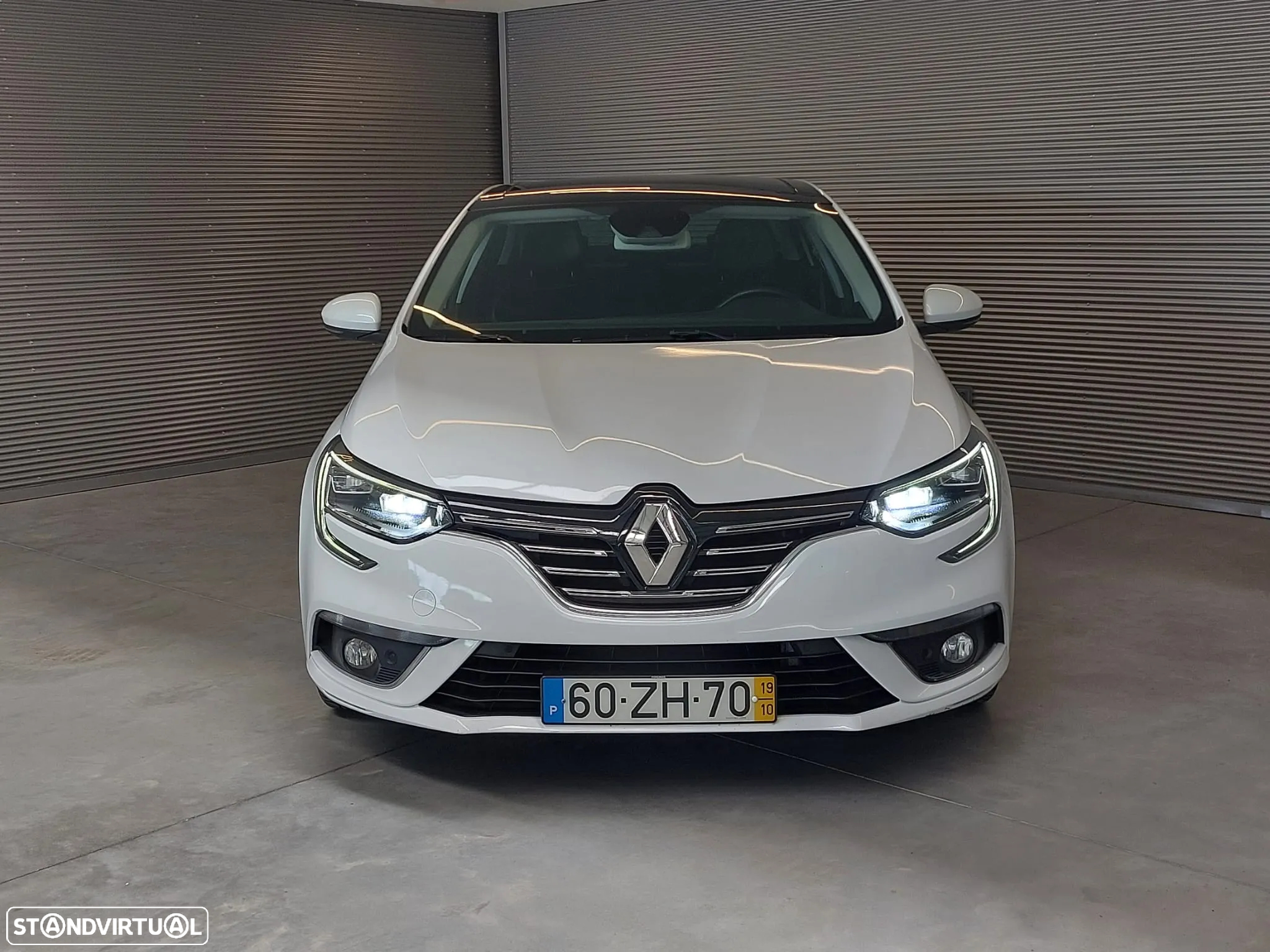 Renault Mégane Grand Coupe - 4