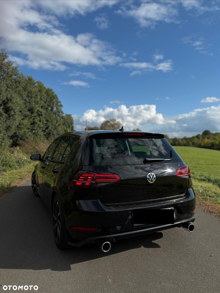 Volkswagen Golf 1.5 TSI BMT Evo Highline DSG - 1
