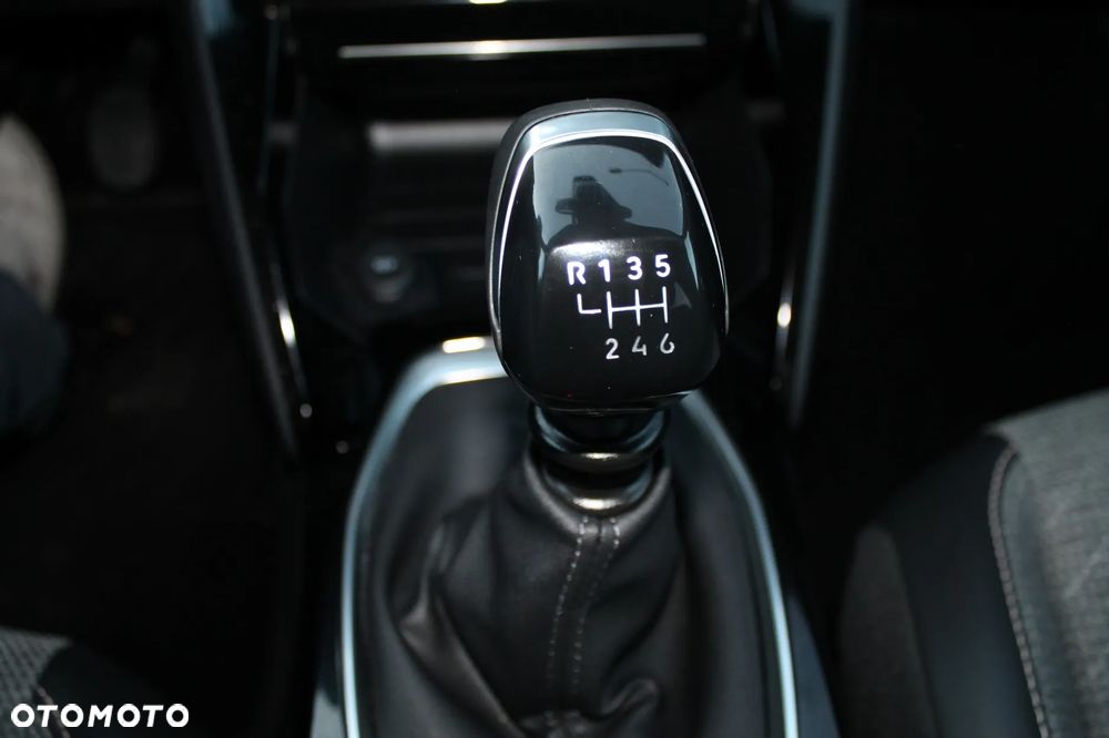 Peugeot 2008 PureTech 100 Stop&Start Allure - 16