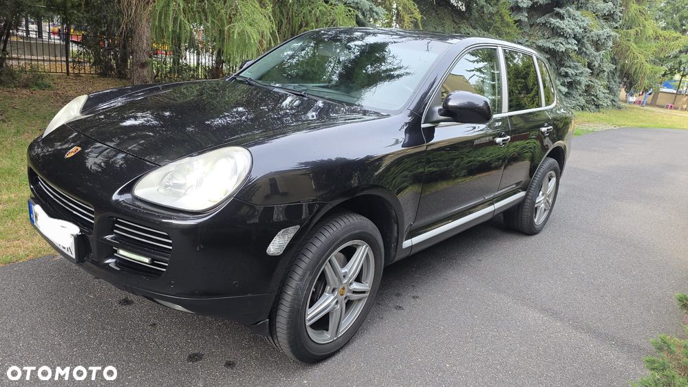 Porsche Cayenne - 8