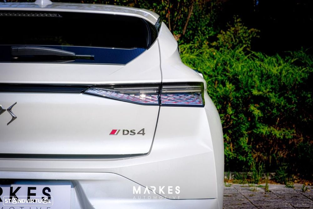 DS DS4 E-Tense Performance Line EAT8 - 12