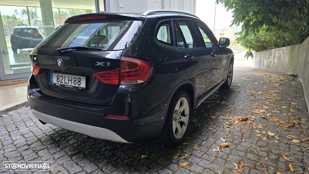 BMW X1 18 d sDrive Line Sport - 3
