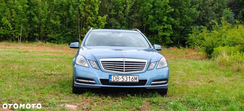 Mercedes-Benz Klasa E - 27