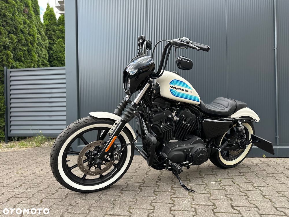 Harley-Davidson Sportster - 2