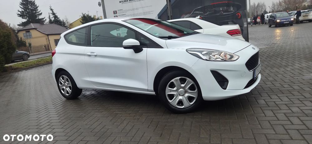 Ford Fiesta 1.1 S&S TREND - 17