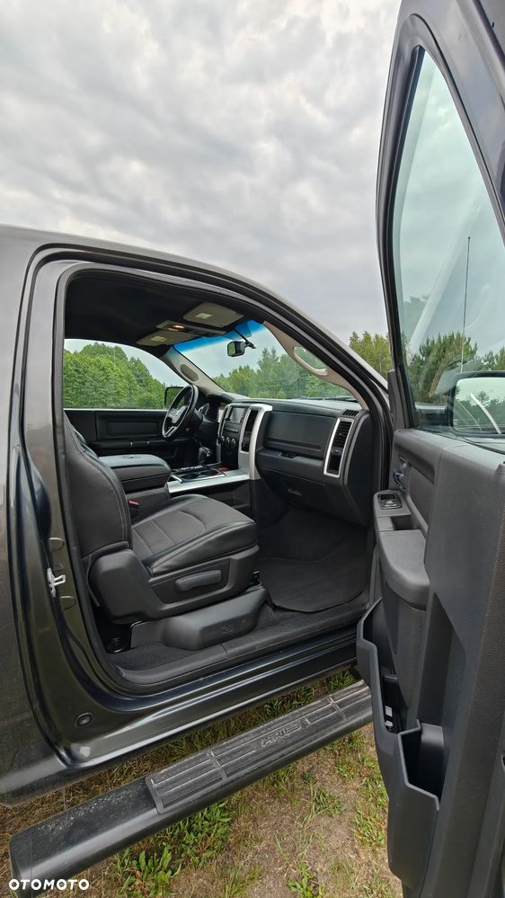 Dodge RAM 5.7 4x4 - 11