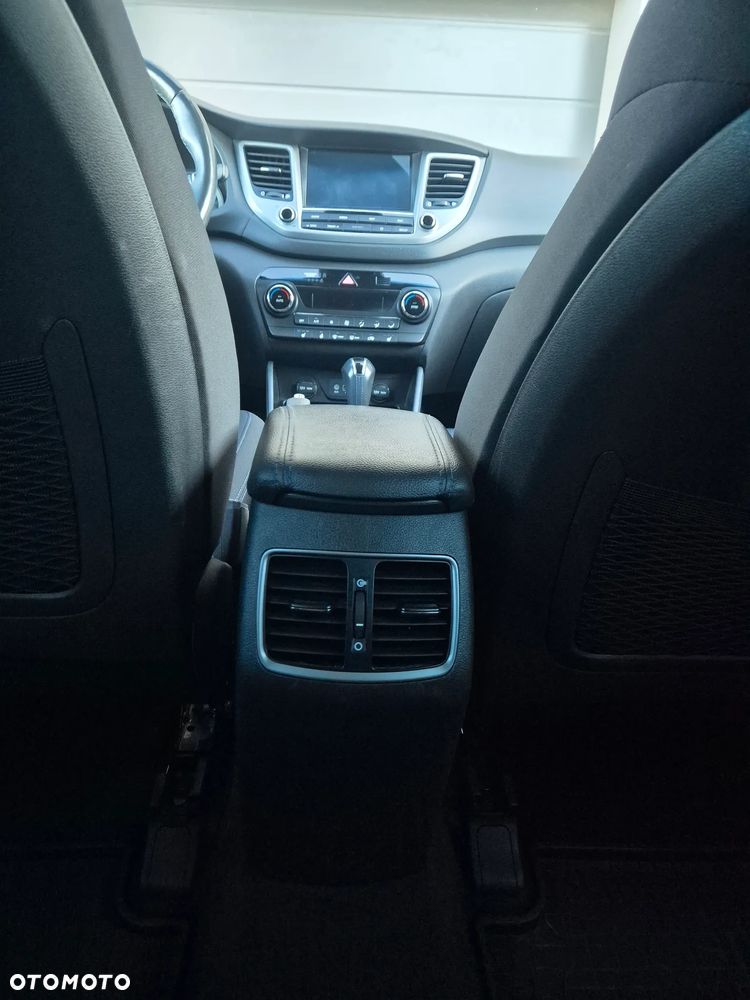 Hyundai Tucson 1.7 CRDI BlueDrive Style 2WD DCT - 21
