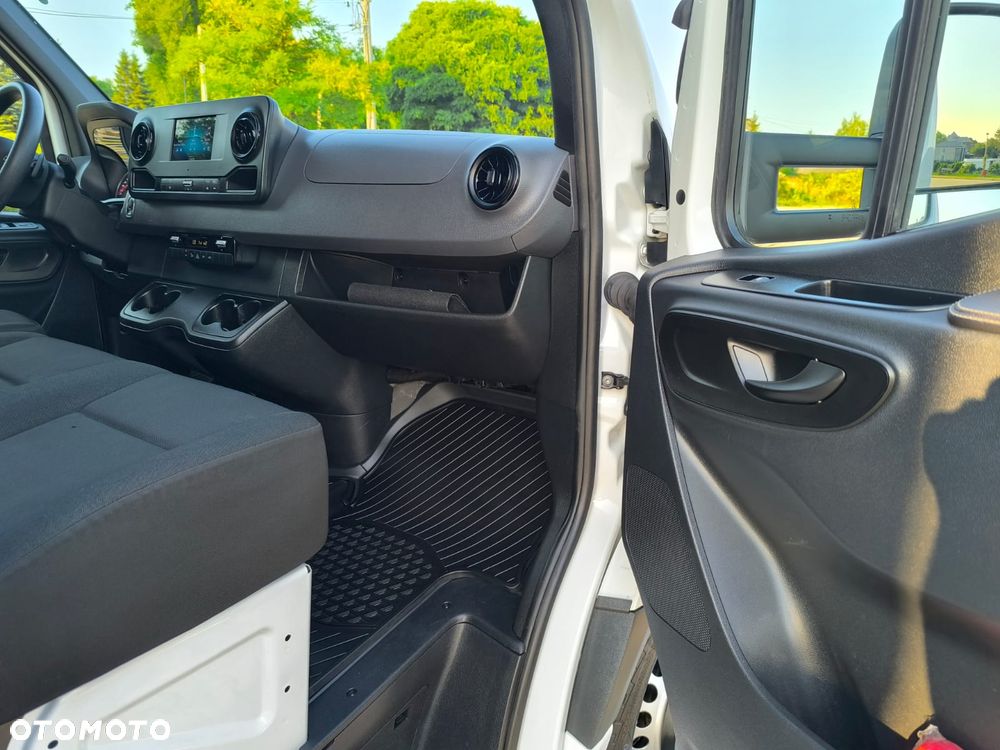 Mercedes-Benz Sprinter 517,170KM, Automat, Kontener 8 Palet, Full Led, Salon Polska! - 15