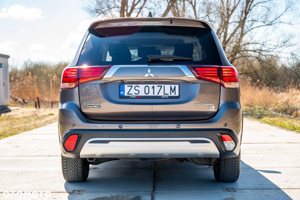 Mitsubishi Outlander 2.0 Intense 2WD CVT - 6