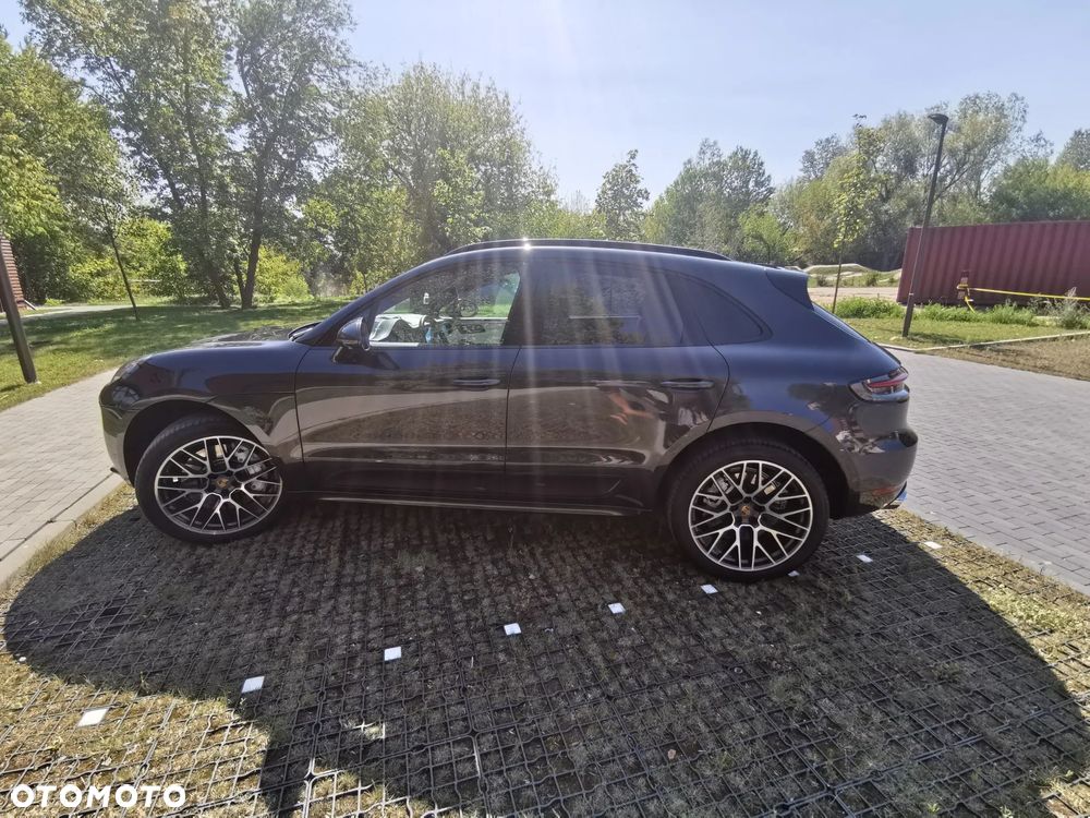 Porsche Macan Turbo - 9