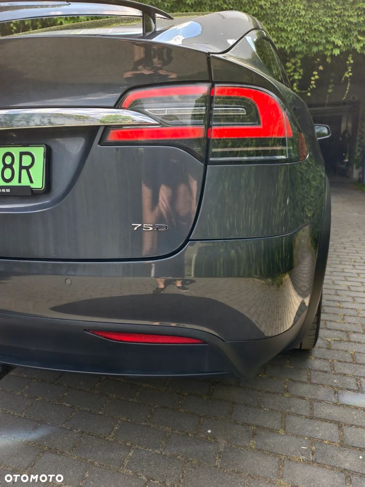 Tesla Model X Long Range Plus - 9