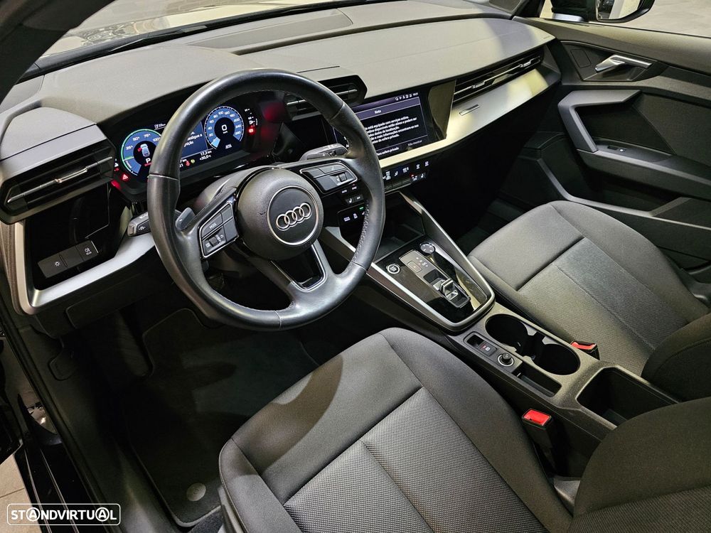 Audi A3 Sportback - 13