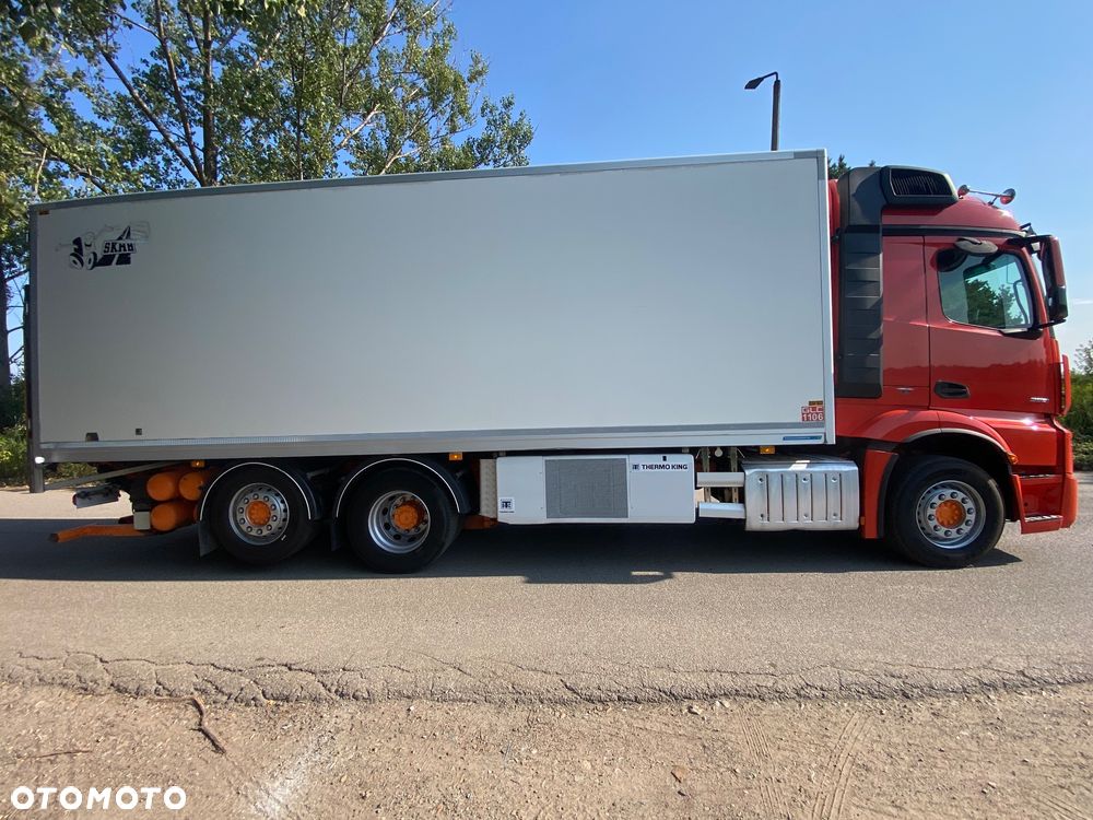 Mercedes-Benz ACTROS 2551 - 8