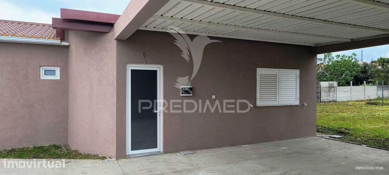 Vende-se moradia térrea V3 renovado em Estarreja - Grande imagem: 4/26