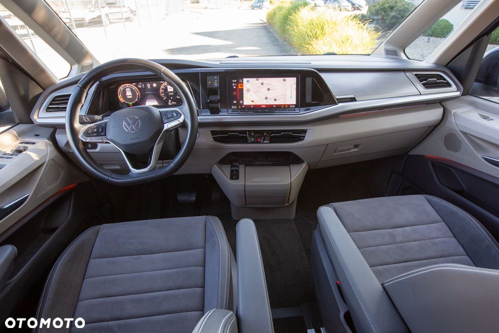 Volkswagen Multivan - 18