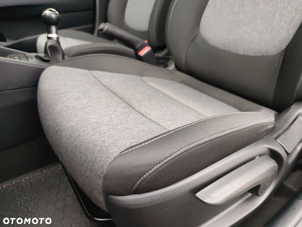 Kia Stonic 1.2 M - 12