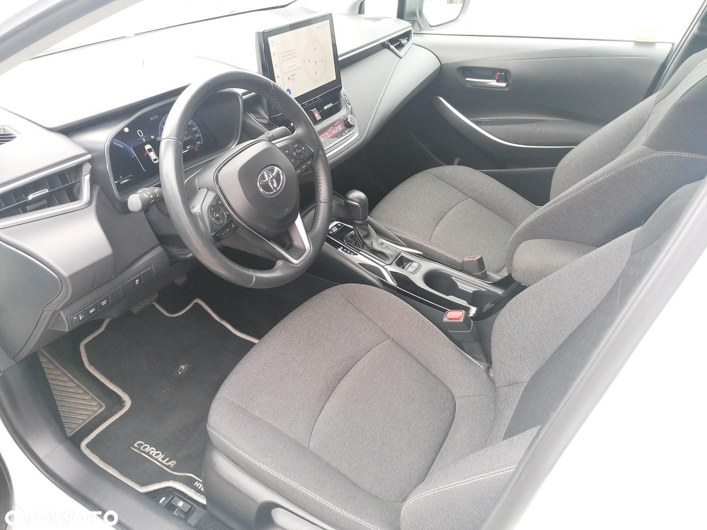 Toyota Corolla - 14