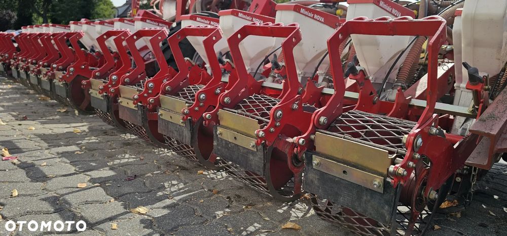 Kverneland Miniair Nova - 5