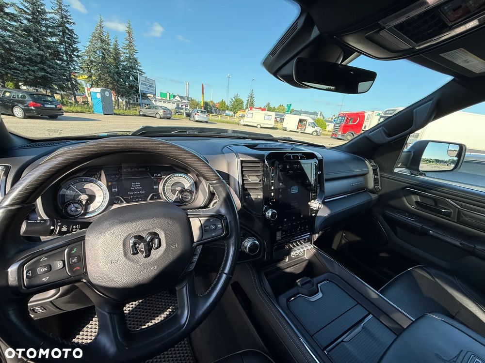 RAM 1500 5.7 Crew Cab Limited - 9