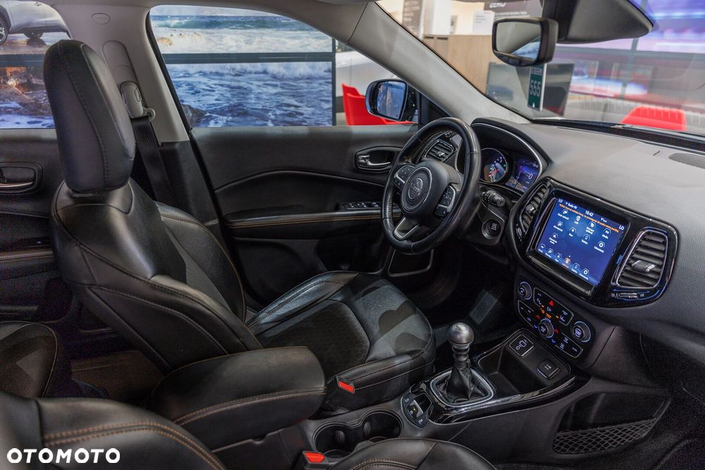 Jeep Compass 1.4 TMair Sport FWD S&S - 35