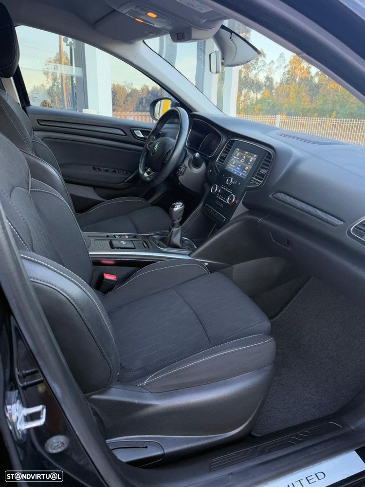 Renault Mégane 1.3 TCe Limited - 19