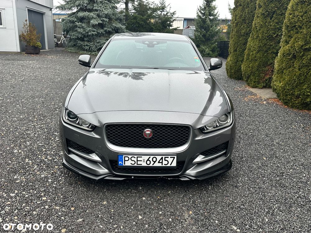 Jaguar XE 20d R-Sport - 7