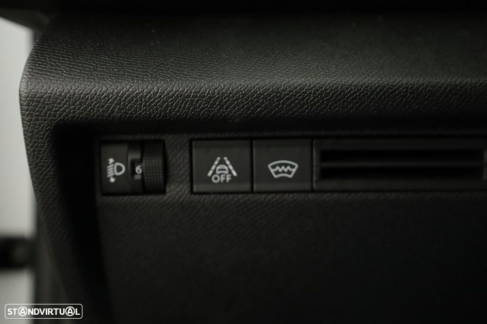 Citroën C4 1.2 PureTech Plus EAT8 - 19