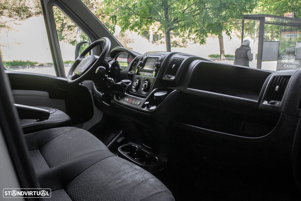 Citroën Jumper BlueHDi 130 - 25