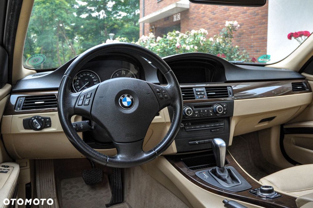 BMW Seria 3 - 11