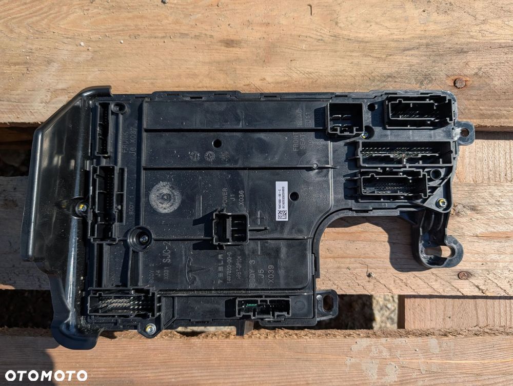 STEROWNIK MODUŁ KOMFORTU TESLA 3 149785000D - 1