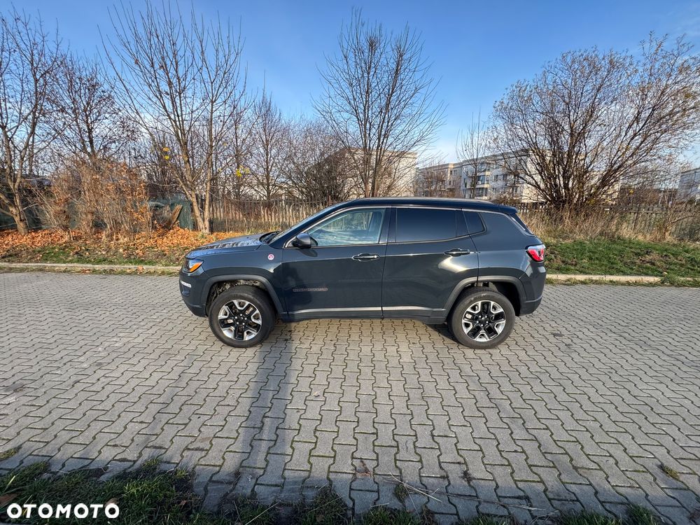 Jeep Compass - 8