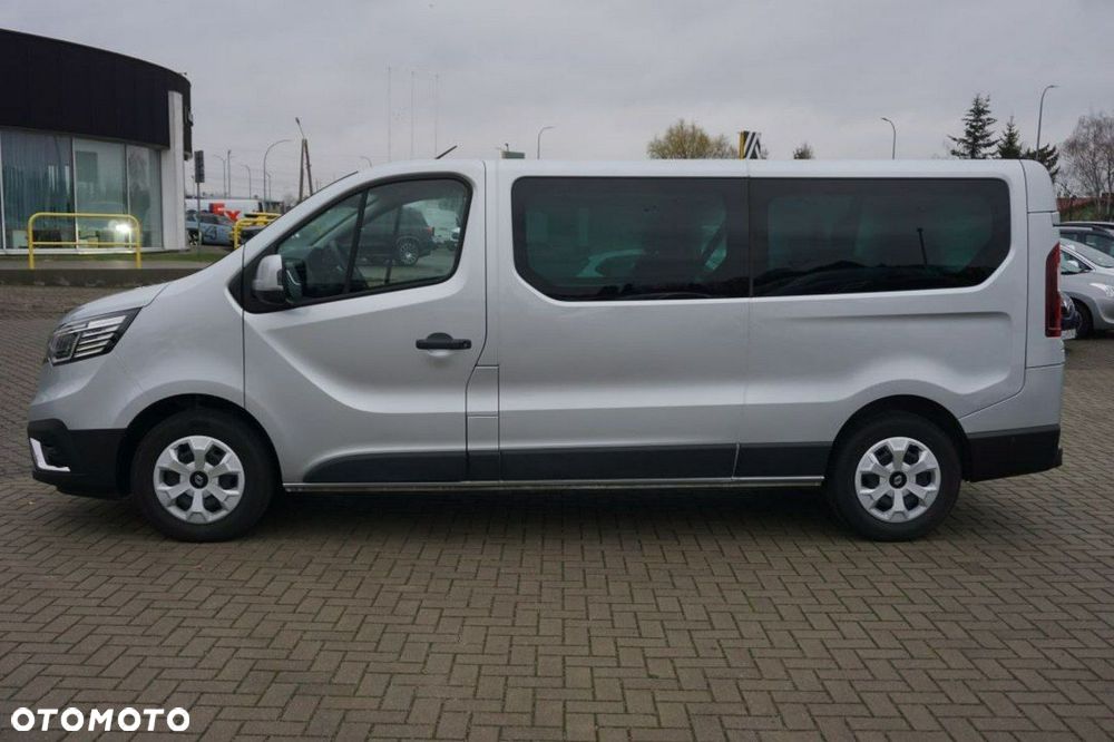 Renault Trafic - 8