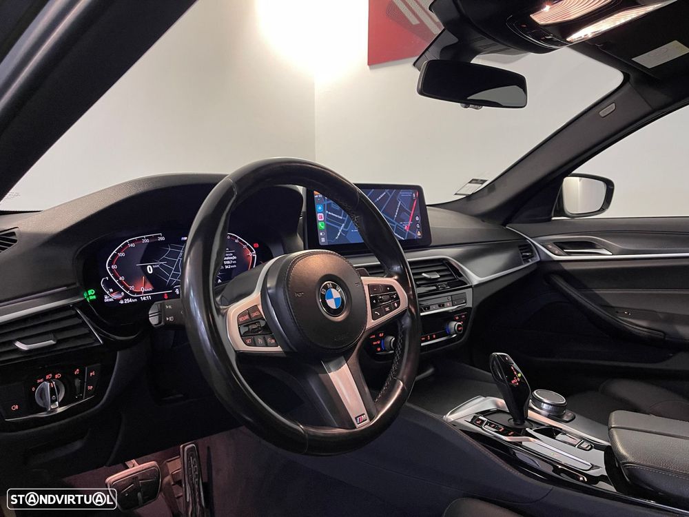 BMW 520 d Pack M Auto - 11