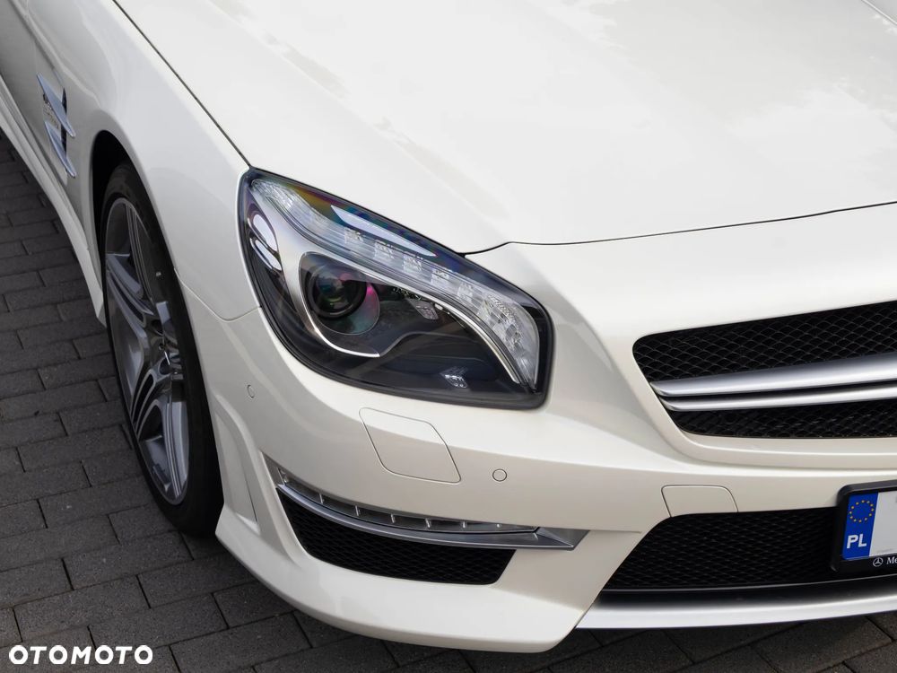 Mercedes-Benz SL 63 AMG - 4