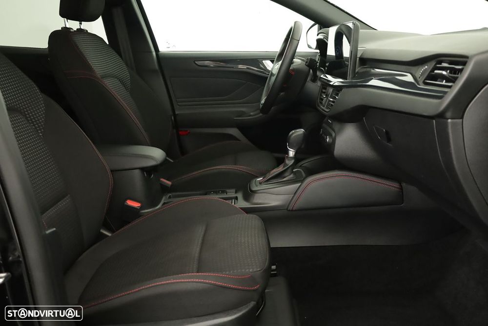 Ford Focus SW 1.0 EcoBoost MHEV ST-Line X Aut. - 21