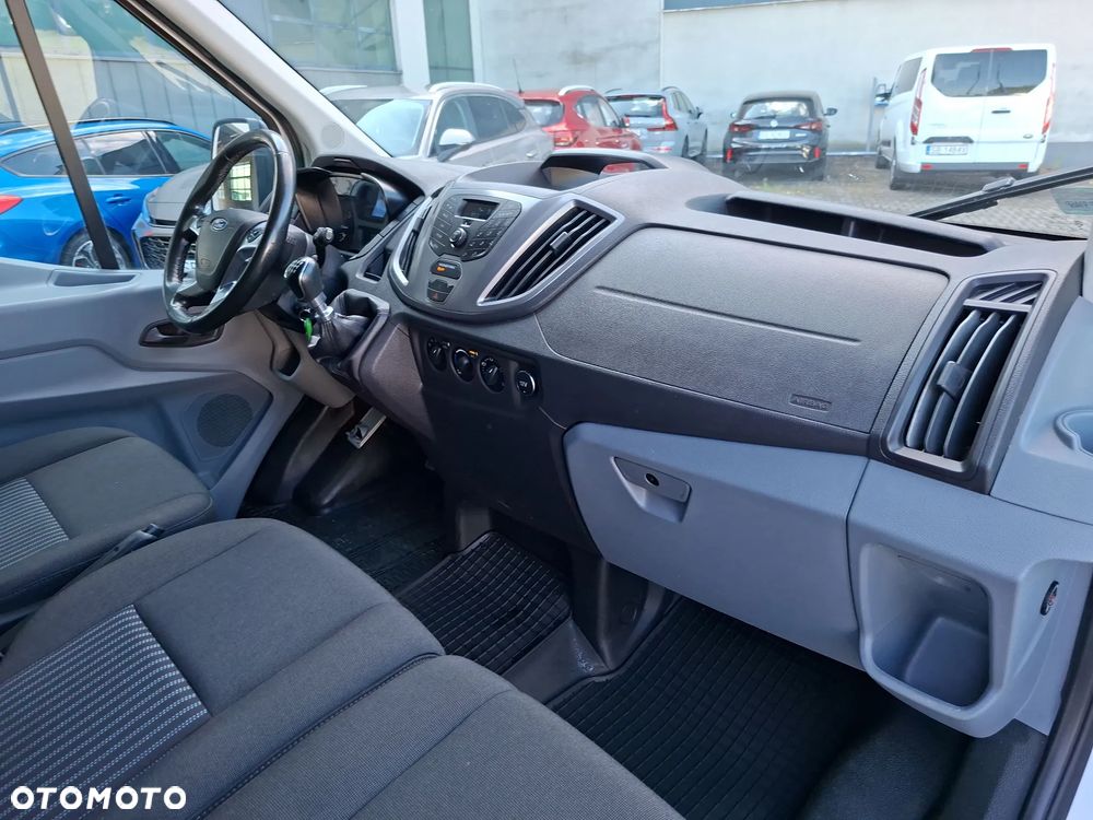 Ford Transit L3H2 Trend - 35